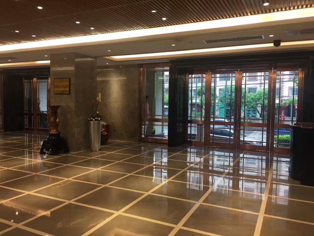 Dynasty International Hotel Kunming Exterior photo