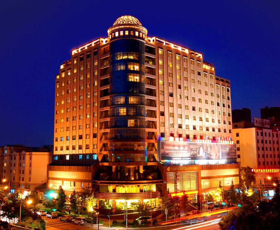 Dynasty International Hotel Kunming Exterior photo